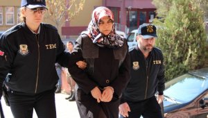 Adil Öksüz'ün yengesi adliyede