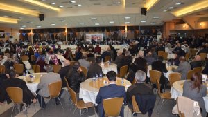 AK Parti birlik ve beraberlik yemeğinde bir araya geldi