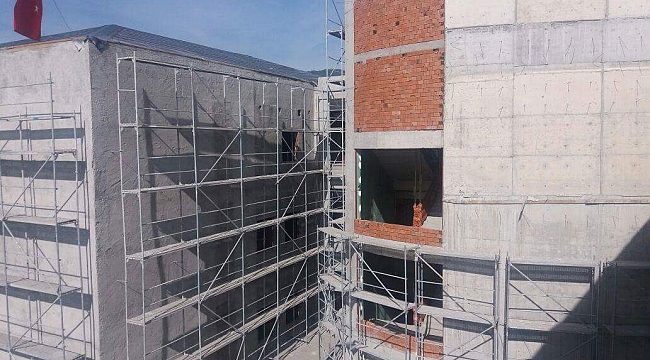 İl Sağlık Merkezi binası inşaatı hızla devam ediyor.