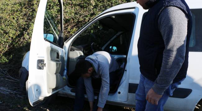 Uyuşturucu kullandığı iddia edilen genç kaza yaptığının farkına varmadı