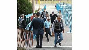 FETÖ'den aranan zanlılar sandık başında yakalandı