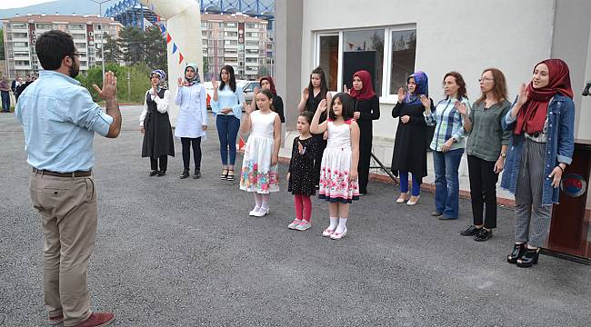 Ergenekon ve Yeni Mahalle SYM Kursiyerleri Sertifikalarını Aldı