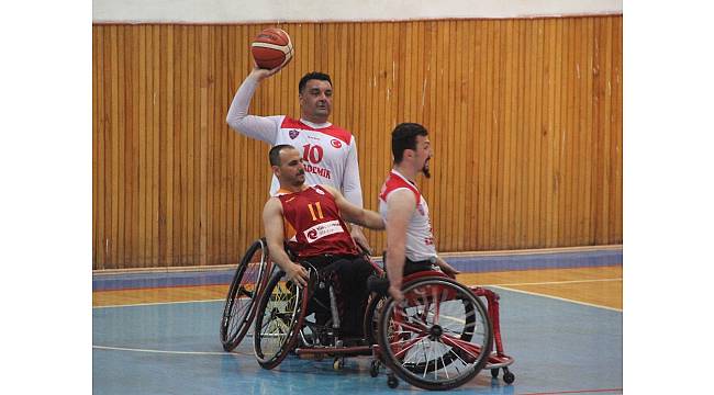 Kardemir Karabükspor 66- Galatasaray 65