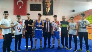 Gençler B Türkiye Boks Şampiyonasında Karabük rüzgarı