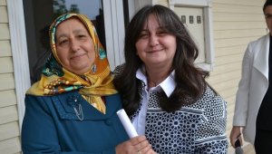 Karabük'te 150 kişi okuma yazma sertifikası aldı