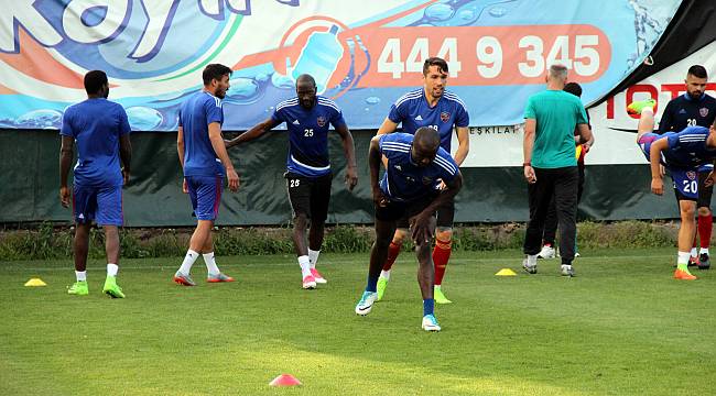 Karabükspor, Traore'yi gözden çıkarttı