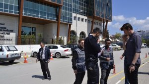 Polis'ten "Güvenli Okul Güvenli Eğitim" Denetimi