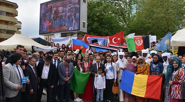 Rengimiz Türkiye Hazırız Geleceğe