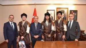 Şampiyonlardan Vali Aktaş'a ziyaret