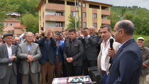Vali Aktaş, Akkışla Köyünü ziyaret etti