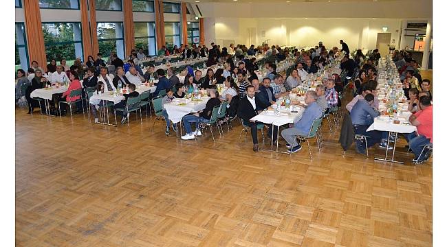 Avrupa Karabükspor ve Devrekliler Derneği'nden iftar