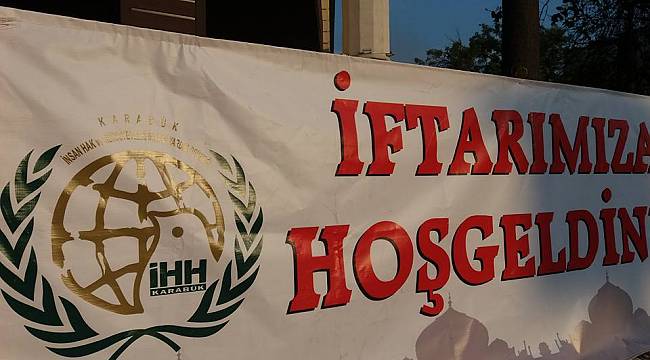 İHH 'dan muhacirler için iftar programı