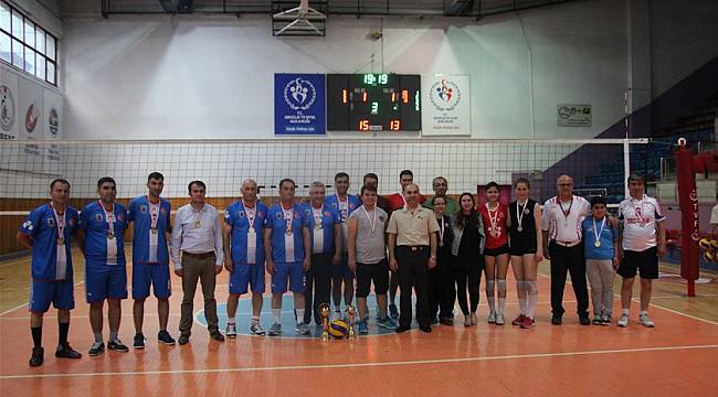 Jandarma ve Gençlikspor 178. yıl için oynadı