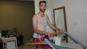Karabükspor'da futbolcular sağlık kontrolünden geçti