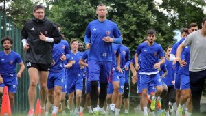 Karabükspor, çalışmalarını sürdürüyor