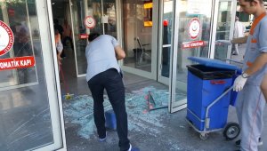 Yakınlarını kaybeden vatandaşlar hastaneyi birbirine kattı