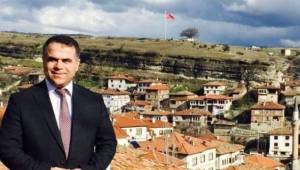 Açığa alınan belediye başkanı gözaltına alındı
