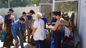Karabük'te 96 göçmen bir otobüste yakalandı