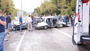 Karabük'te trafik kazası: 1 ölü, 4 yaralı
