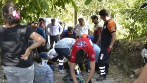 Rampada geri kaçan otomobil takla attı: 2 yaralı