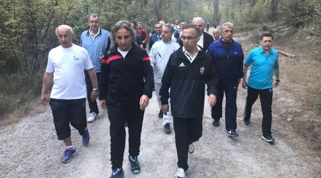 Vali Çeber, “Spor yapmak isteyen herkesi bekliyoruz.”