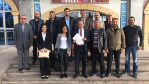 Başkan Celal Tokatlı mazbatasını aldı