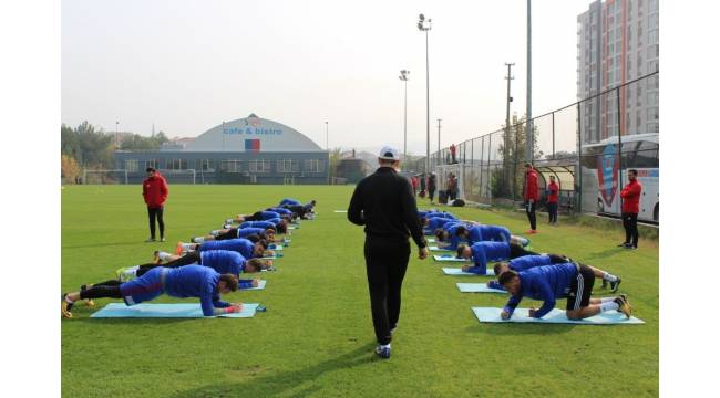 Karabükspor'da çifte hazırlık