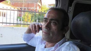 Kestiği ağacın altında kalan işçi hayatını kaybetti