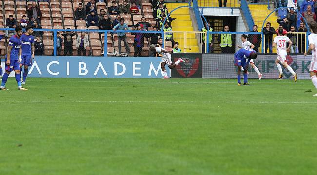 Süper Lig: Kardemir Karabükspor: 0 - Demir Grup Sivasspor : 1
