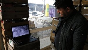 Abdest alma bahanesi ile vatandaşların ceplerini boşalttı