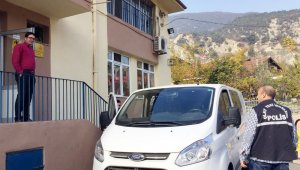 Okulun bilgisayarlarındaki RAM'leri çaldılar