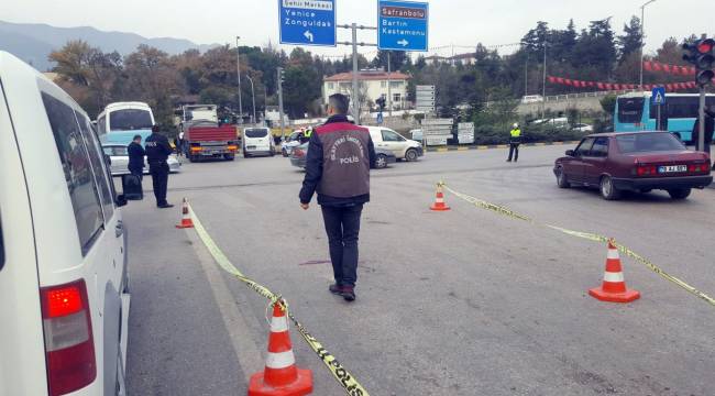 Tırın altında kalan yaşlı adam hayatını kaybetti