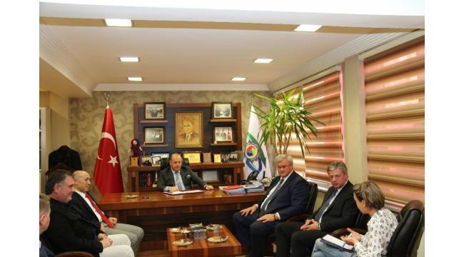 Ukrayna Büyükelçisi Sybiha, Karabük TSO'yu ziyaret etti