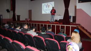 'Madde Bağımlılığı ile Mücadele Yöntemleri' konferansı