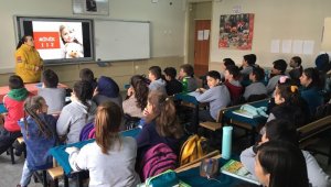 Karabük'te 'Yaşama Yol Ver' kampanyası
