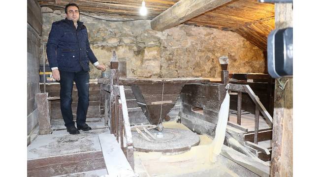 200 yıllık tarihi değirmen ilk günkü gibi hizmet veriyor