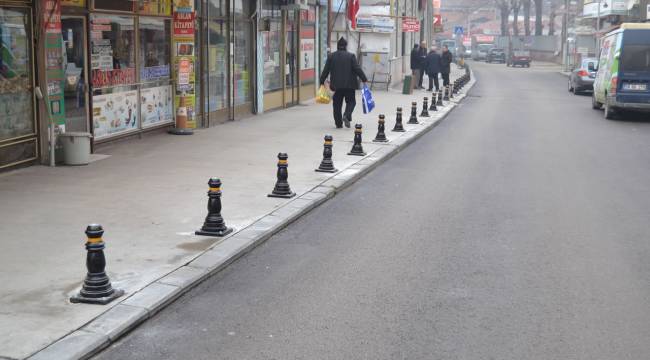 Kaldırım İşgaline Dubalı Çözüm