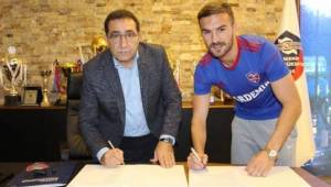 Karabükspor, Alexe ile sözleşme yeniledi