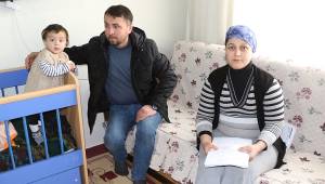 Öldü denilen kızının evlatlık verildiğini öğrendi