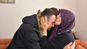 Afrin Gazisi, şehit komutanı Ömer Bilal Akpınar'ın kabrini ziyaret etti