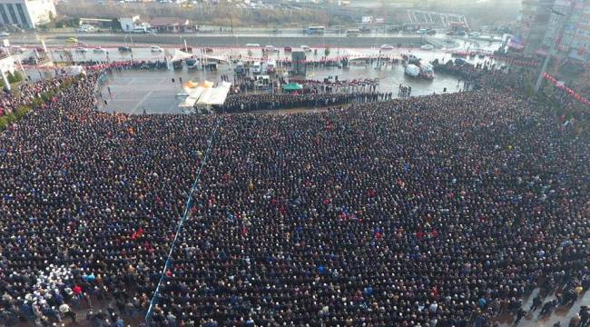 Karabük'te 10 binler şehidine ağladı