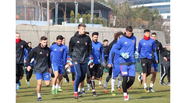 Karabükspor'da Beşiktaş hazırlıkları sürüyor
