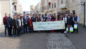 KBÜ öğrencileri