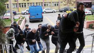 Uyuşturucu operasyonunda 8 kişi adliyeye sevk edildi