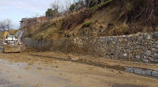 Amasra'da heyelan meydana geldi