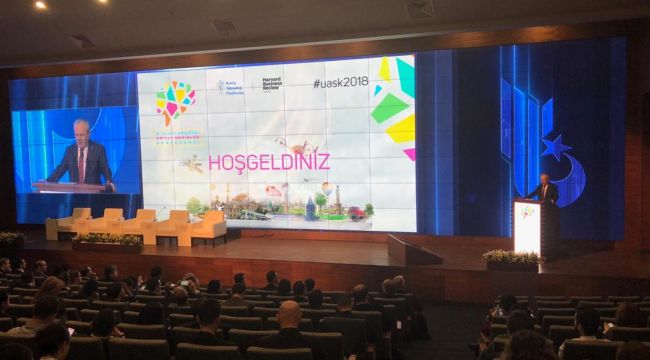 Çevre ve Şehircilik Bakan Yardımcısı Sn.Mehmet Ceylan 3.Uluslararası Akıllı Şehirler Konferansı