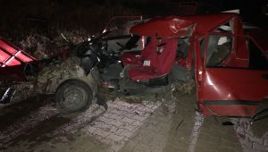 Direğe çarpan araç paramparça oldu: 1 yaralı 