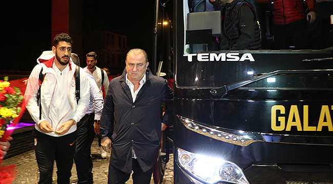 Galatasaray'a coşkulu karşılama