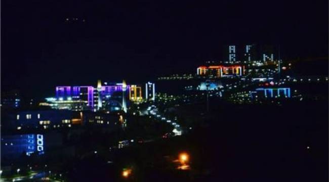 KYK'larda kalan öğrencilerden Mehmetçiğe ışıklı destek