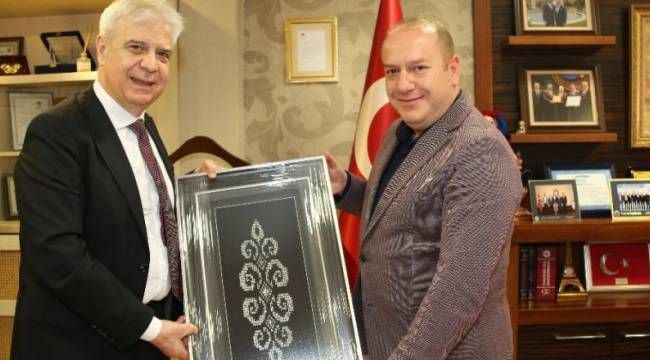 Makedon Bakandan Türk işadamlarına çağrı